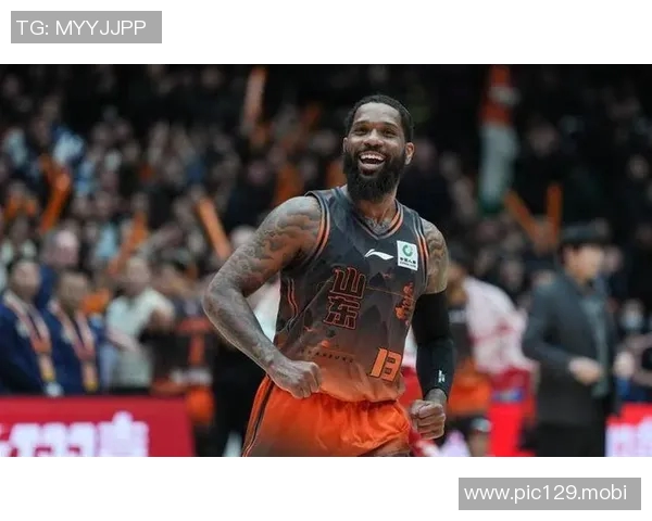 山东男篮官宣:与鲍威尔友好解约 首阶段6场20+最高分29分 山东男篮官宣:与鲍威尔友好解约 首阶段6场20+最高分29分